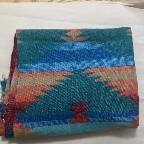 AZTEC DESIGN BLANKET‎ SCARF WRAP SIZE 28 X 83 - Picture 3 of 4